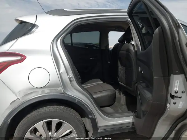 KL4CJASB8JB685816 2018 BUICK ENCORE - Image 8