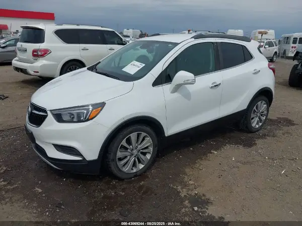 KL4CJASB8JB688134 2018 BUICK ENCORE - Image 2