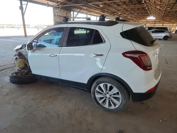 KL4CJASB8JB702596 2018 BUICK ENCORE - Image 2