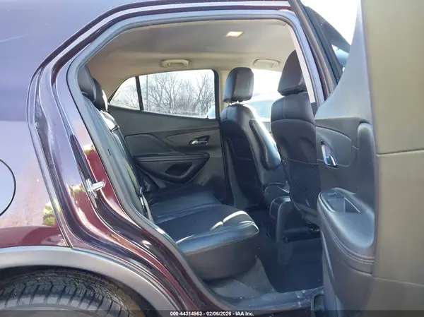 KL4CJASB8JB715722 2018 BUICK ENCORE - Image 8