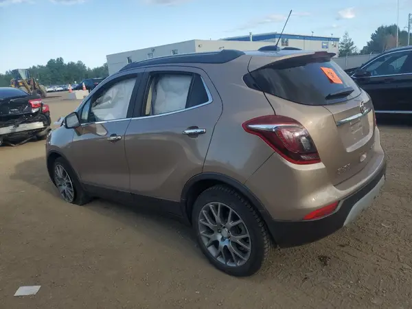 KL4CJASB8JB716756 2018 BUICK ENCORE - Image 2