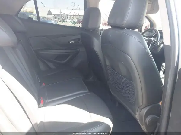KL4CJASB8KB718105 2019 BUICK ENCORE - Image 8