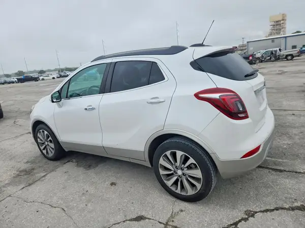 KL4CJASB8KB733865 2019 BUICK ENCORE - Image 2