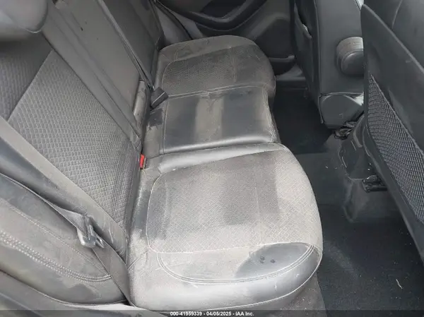 KL4CJASB8KB736832 2019 BUICK ENCORE - Image 8