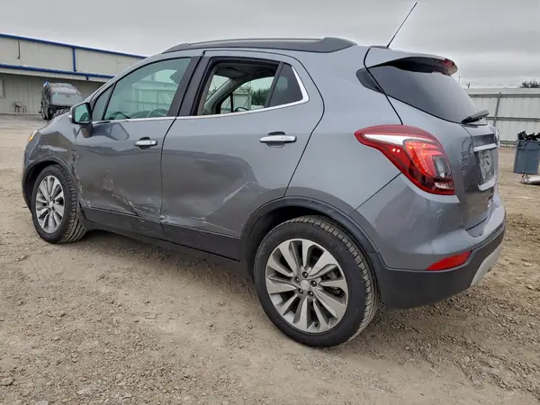 KL4CJASB8KB748284 2019 BUICK ENCORE - Image 2