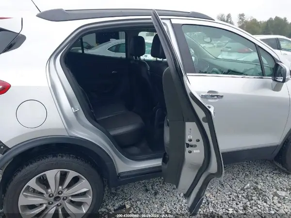 KL4CJASB8KB758443 2019 BUICK ENCORE - Image 8