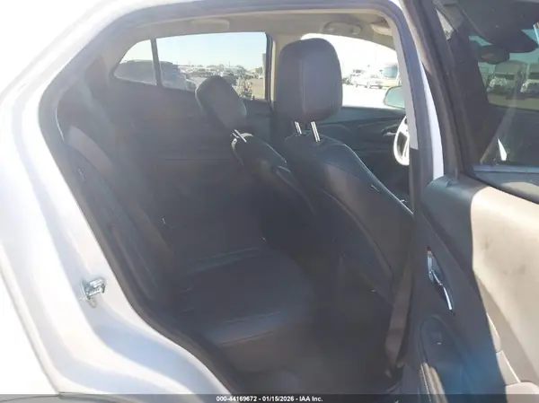 KL4CJASB8KB905327 2019 BUICK ENCORE - Image 8