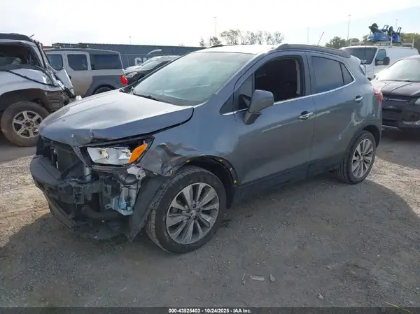 KL4CJASB8LB043812 2020 BUICK ENCORE - Image 2