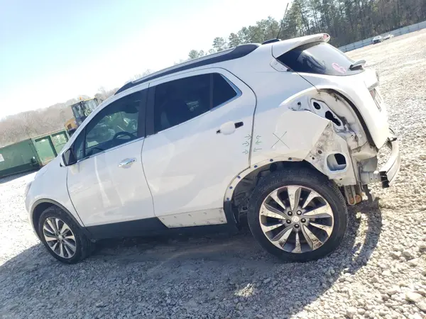 KL4CJASB8LB049223 2020 BUICK ENCORE - Image 2