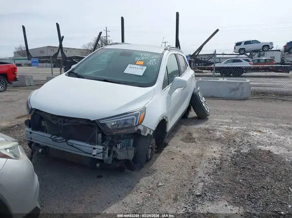 KL4CJASB8LB068712 2020 BUICK ENCORE - Image 2