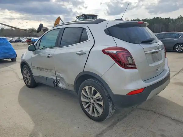 KL4CJASB8LB350977 2020 BUICK ENCORE - Image 2