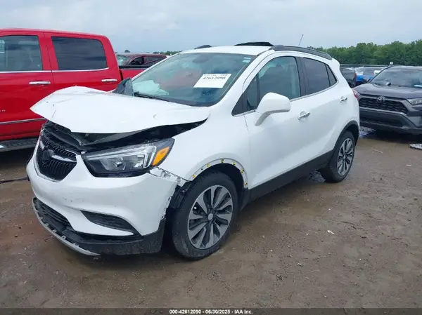 KL4CJASB8MB311694 2021 BUICK ENCORE - Image 2