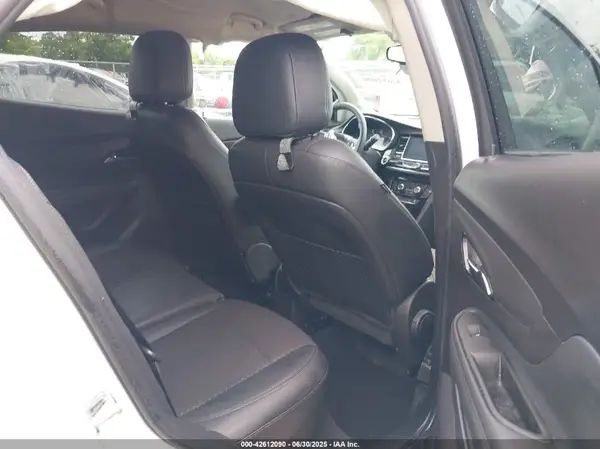 KL4CJASB8MB311694 2021 BUICK ENCORE - Image 8