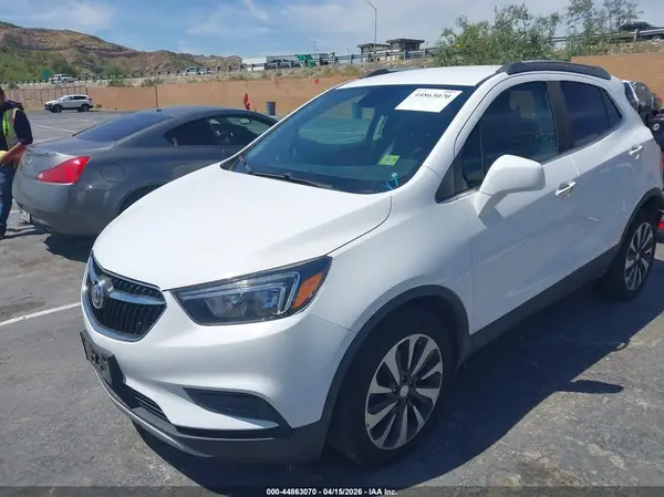 KL4CJASB8MB315311 2021 BUICK ENCORE - Image 2