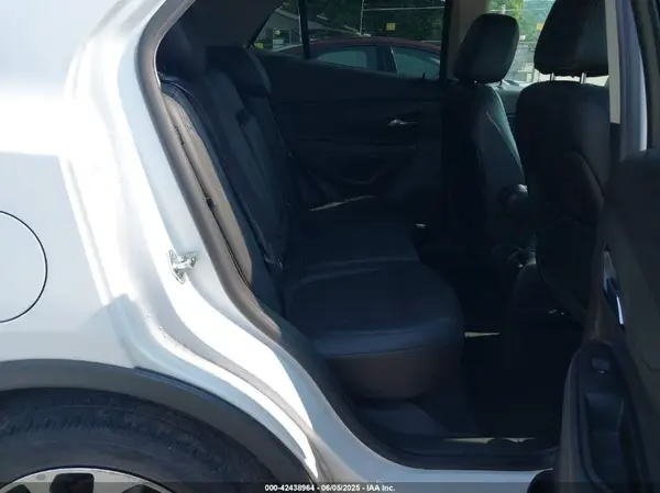KL4CJASB8MB316751 2021 BUICK ENCORE - Image 8