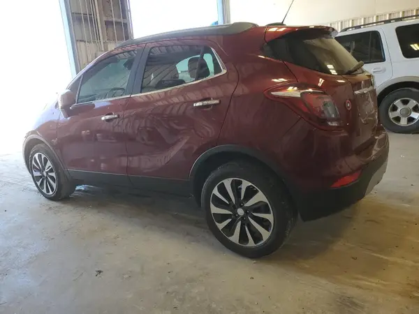 KL4CJASB8MB317561 2021 BUICK ENCORE - Image 2