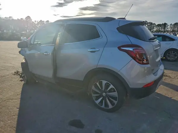 KL4CJASB8MB343514 2021 BUICK ENCORE - Image 2