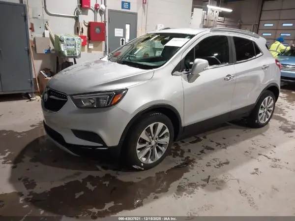 KL4CJASB9HB039484 2017 BUICK ENCORE - Image 2