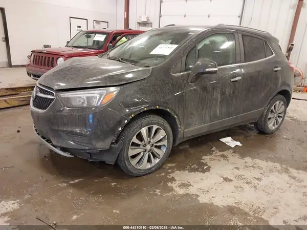 KL4CJASB9HB184881 2017 BUICK ENCORE - Image 2