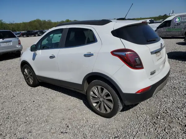 KL4CJASB9JB528845 2018 BUICK ENCORE - Image 2
