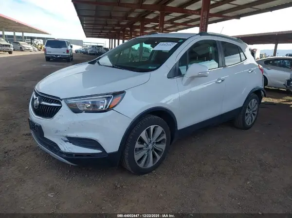 KL4CJASB9JB572246 2018 BUICK ENCORE - Image 2