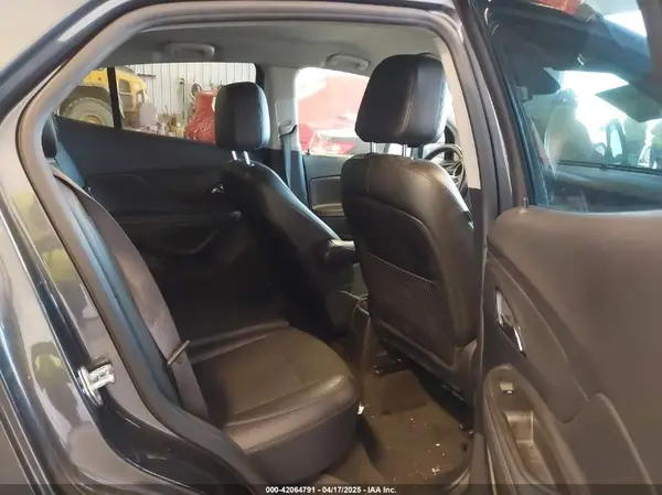 KL4CJASB9JB589449 2018 BUICK ENCORE - Image 8