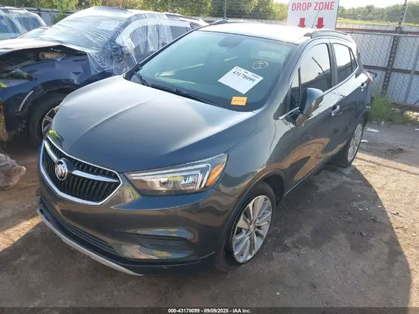 KL4CJASB9JB590522 2018 BUICK ENCORE - Image 2
