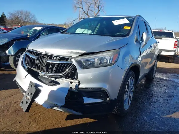 KL4CJASB9JB594814 2018 BUICK ENCORE - Image 2