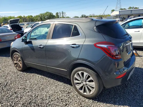 KL4CJASB9JB599981 2018 BUICK ENCORE - Image 2