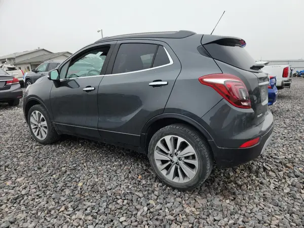 KL4CJASB9JB608565 2018 BUICK ENCORE - Image 2
