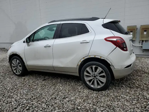 KL4CJASB9JB617668 2018 BUICK ENCORE - Image 2