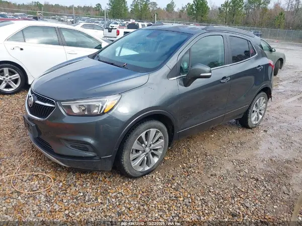 KL4CJASB9JB629898 2018 BUICK ENCORE - Image 2