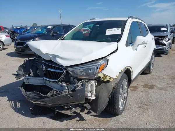 KL4CJASB9JB633286 2018 BUICK ENCORE - Image 2