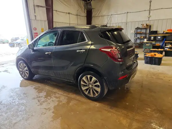 KL4CJASB9JB638021 2018 BUICK ENCORE - Image 2