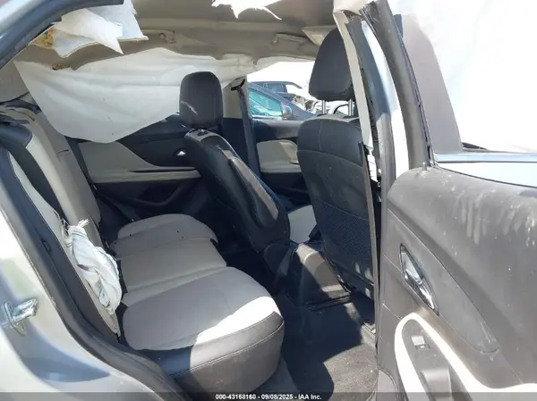 KL4CJASB9JB639380 2018 BUICK ENCORE - Image 8