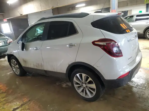KL4CJASB9JB640304 2018 BUICK ENCORE - Image 2