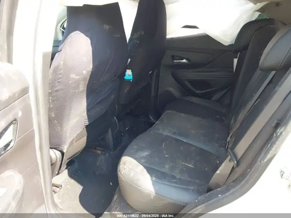 KL4CJASB9JB643560 2018 BUICK ENCORE - Image 8