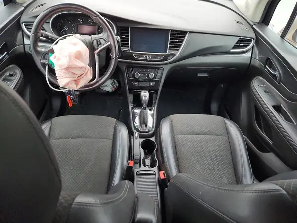 KL4CJASB9JB651772 2018 BUICK ENCORE - Image 8