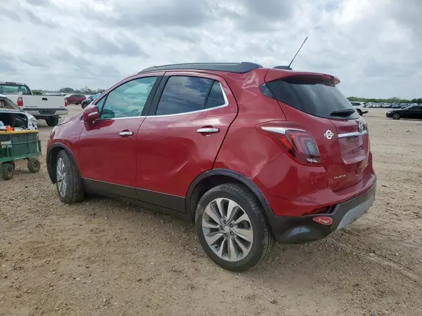 KL4CJASB9JB675621 2018 BUICK ENCORE - Image 2
