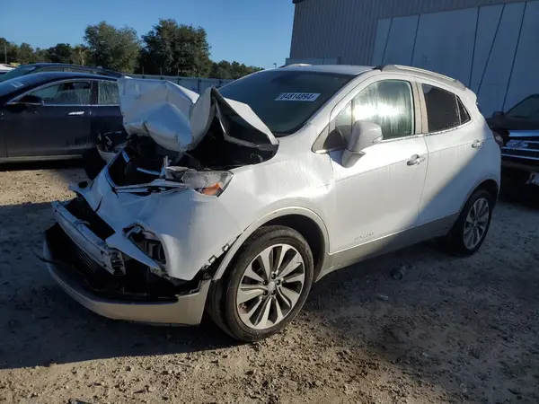 KL4CJASB9JB678096 2018 BUICK ENCORE - Image 1