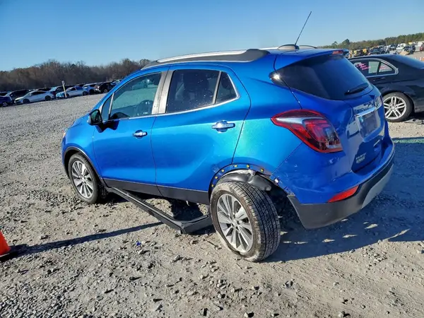 KL4CJASB9JB697702 2018 BUICK ENCORE - Image 2