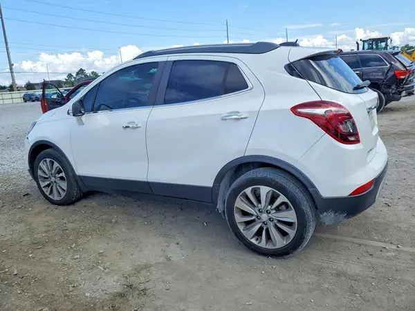 KL4CJASB9JB698395 2018 BUICK ENCORE - Image 2