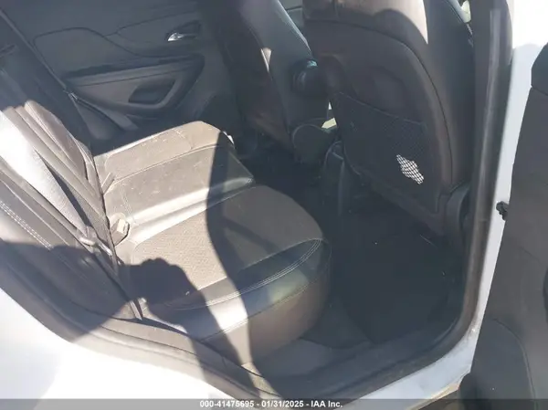 KL4CJASB9JB704583 2018 BUICK ENCORE - Image 8