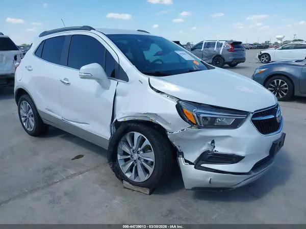 KL4CJASB9JB710366 2018 BUICK ENCORE - Image 1