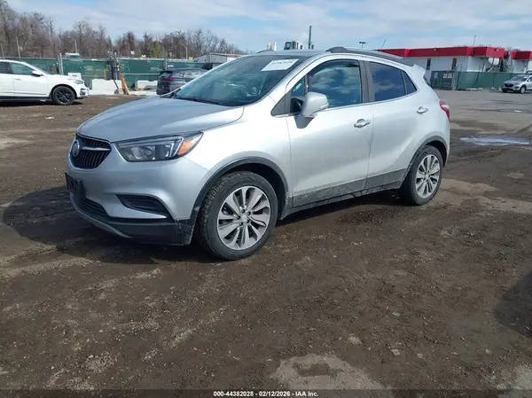 KL4CJASB9JB715213 2018 BUICK ENCORE - Image 2