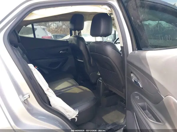 KL4CJASB9JB715213 2018 BUICK ENCORE - Image 8