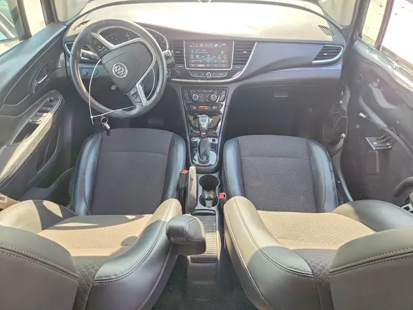 KL4CJASB9JB720802 2018 BUICK ENCORE - Image 8