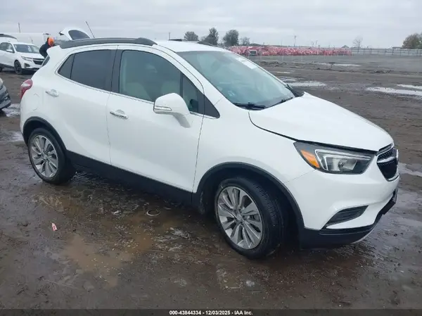 KL4CJASB9JB721433 2018 BUICK ENCORE - Image 1