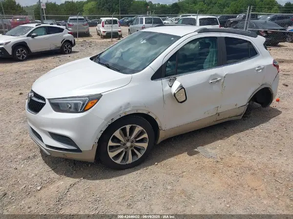 KL4CJASB9KB709882 2019 BUICK ENCORE - Image 2