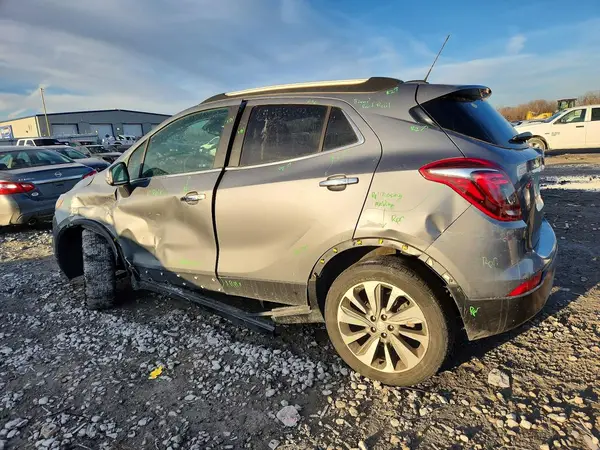 KL4CJASB9KB726780 2019 BUICK ENCORE - Image 2